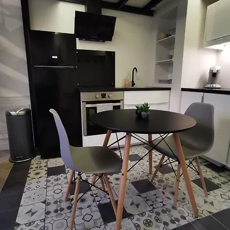 Forum - T1 Bis En Duplex Apartamento *